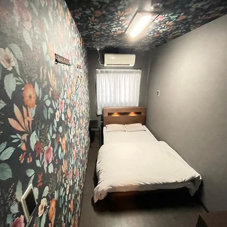 Hotel Sunplaza 2 Annex Oszaka Kültér fotó