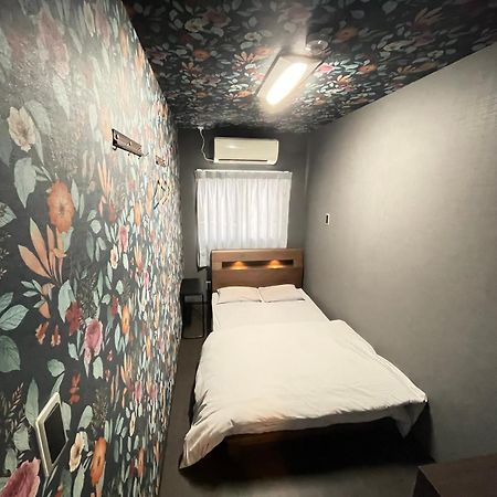 Hotel Sunplaza 2 Annex Oszaka Kültér fotó