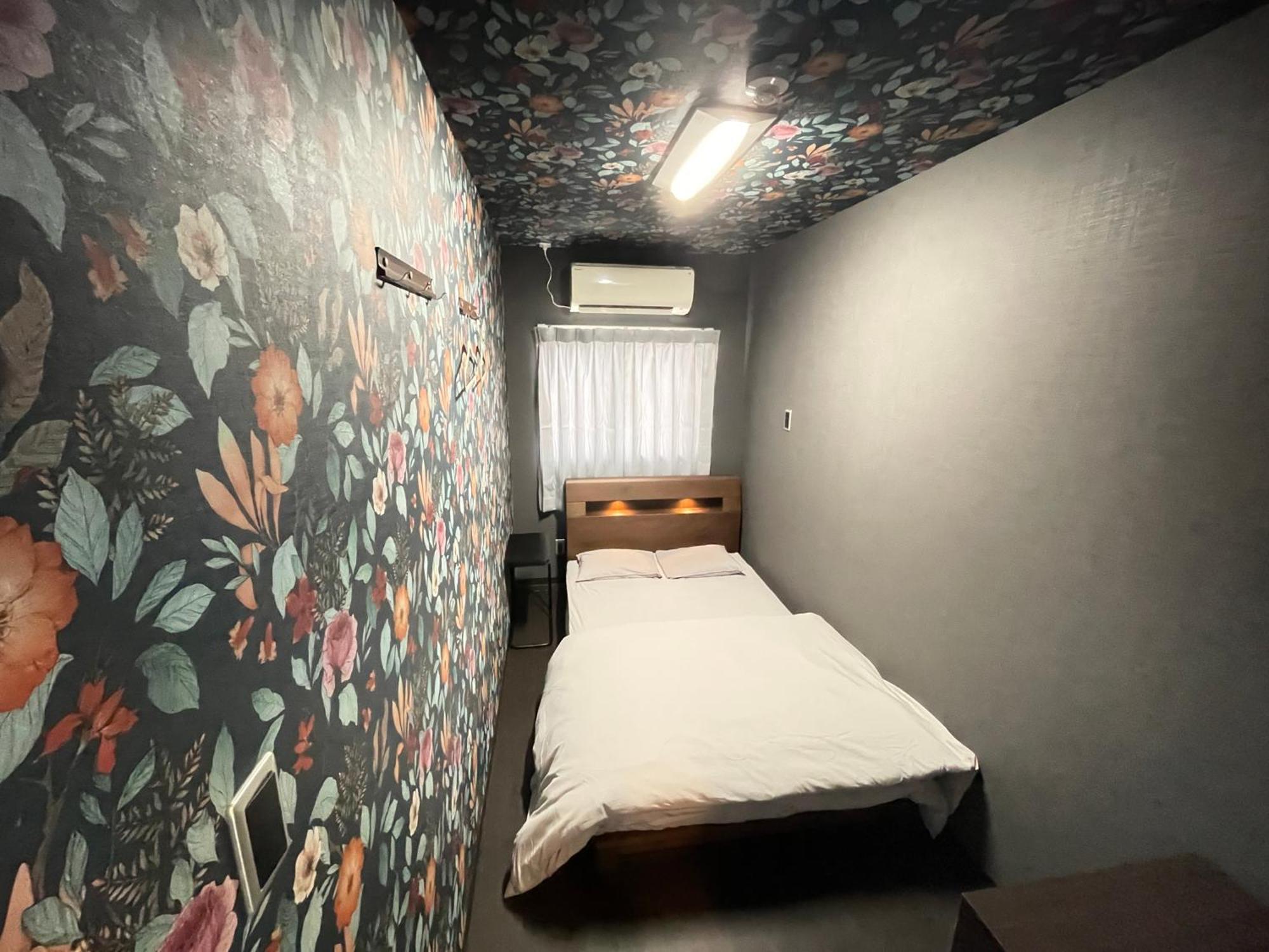 Hotel Sunplaza 2 Annex Oszaka Kültér fotó